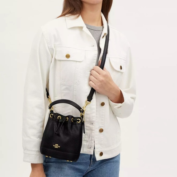 Authentic Coach Mini Dempsey Bucket - Picture 6 of 8